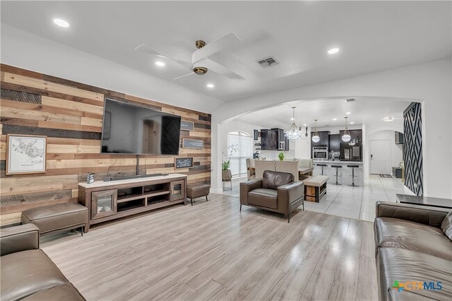 property at 5577 Perdita Dr