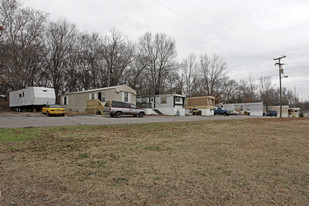 Madison Trailer Park Apartments