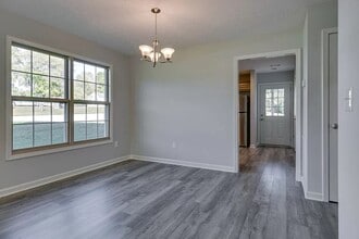 296 Hunt St in Manchester, TN - Building Photo - Building Photo