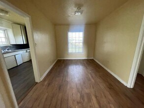 5345 E Parkway Dr in Beaumont, TX - Building Photo - Building Photo