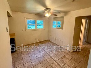 3401 Fairview Dr in Jonesboro, AR - Building Photo - Building Photo