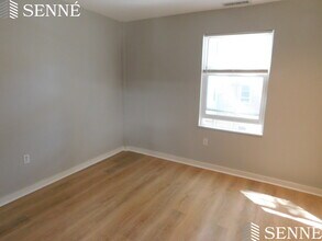 218 Thorndike St, Unit 217-303 in Cambridge, MA - Building Photo - Building Photo