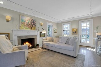 9 Prall Pl in Nyack, NY - Building Photo - Building Photo