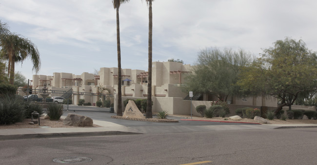 Pueblo Verde in Scottsdale, AZ - Building Photo - Building Photo