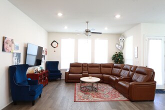 6013 Cimarron Rdg Ln in Austin, TX - Building Photo - Building Photo