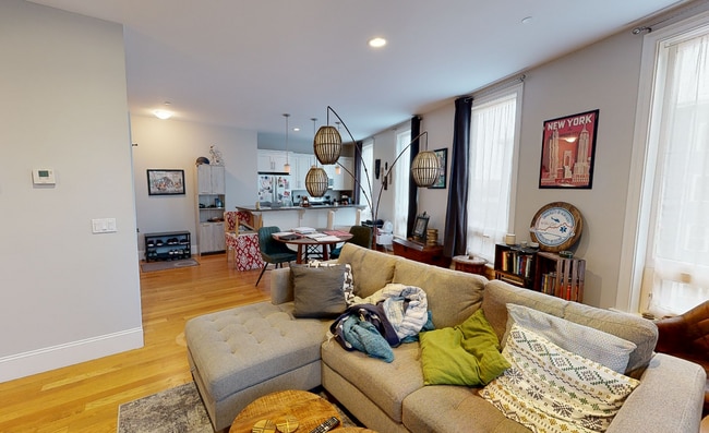 164 Hampshire St, Unit 3A in Cambridge, MA - Building Photo - Building Photo