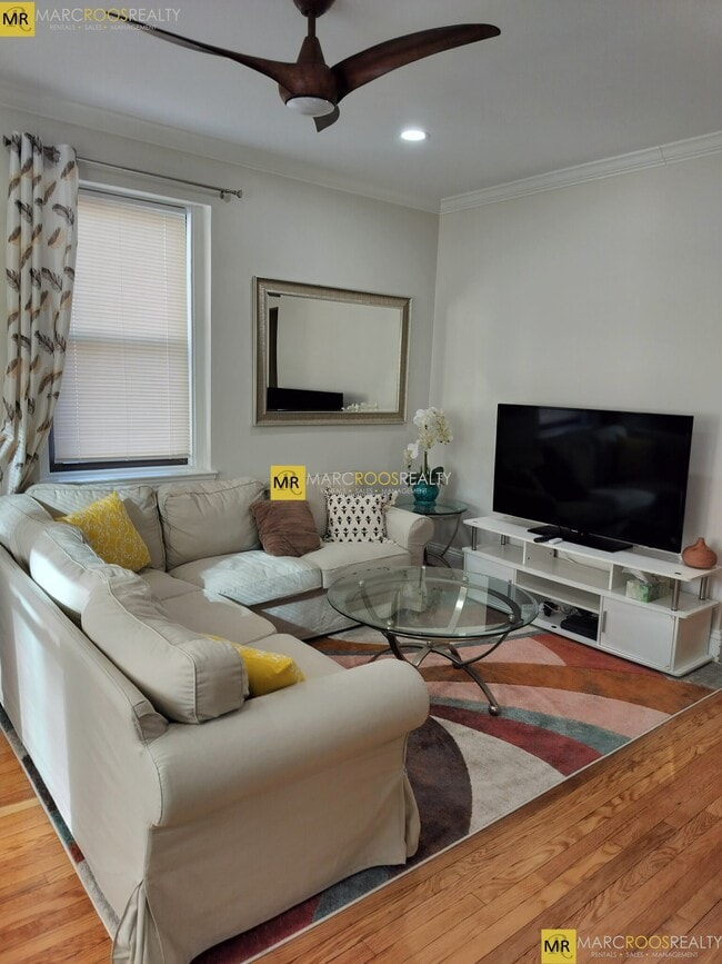 82 Jersey St, Unit 44 in Boston, MA - Foto de edificio - Building Photo