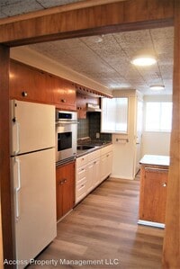 713 E Hancock St photo'