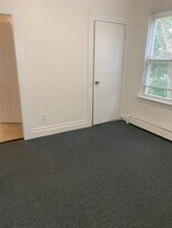 40 Brackett St, Unit 2 in Boston, MA - Building Photo - Building Photo