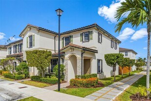 11363 SW 250th Terrace in Princeton, FL - Building Photo