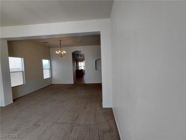 6132 Peggotty Ave in Las Vegas, NV - Building Photo - Building Photo
