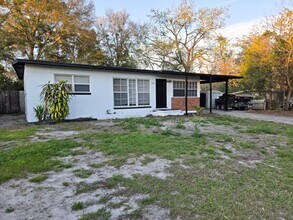 453 Oakhurst St in Altamonte Springs, FL - Building Photo - Building Photo