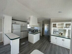 1100 Rd 5894 in Cleveland, TX - Building Photo - Building Photo