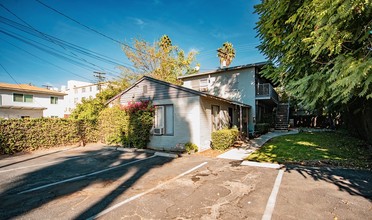 1443 E Maple St in Glendale, CA - Building Photo - Building Photo