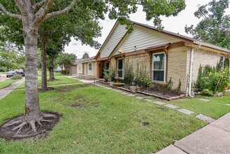 13319 Benford Dr in Houston, TX - Building Photo - Building Photo