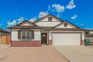 341 S Mountain Rd in Apache Junction, AZ - Building Photo