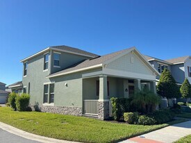 16149 Mangrove Rd in Oakland, FL - Building Photo