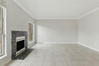 17230 Imperial Valley Dr in Houston, TX - Building Photo - Building Photo