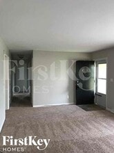 2581 E Sunset Ln in Mooresville, IN - Building Photo - Building Photo