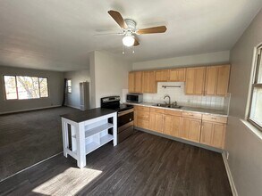 211 E Mulberry St in Fort Collins, CO - Building Photo - Building Photo