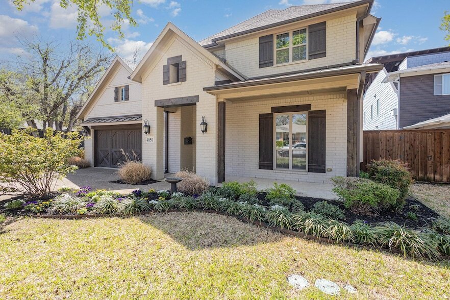 4050 Glenridge Rd in Dallas, TX - Building Photo