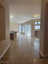 2983 Scenic Valley Way in Henderson, NV - Building Photo - Building Photo