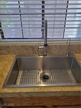 5455 Cardinal Ridge Ct in Las Vegas, NV - Building Photo - Building Photo