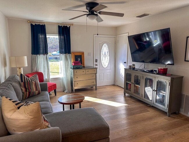property at 1204 Aransas St