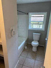 4232 State Park Dr in Akron, OH - Building Photo - Building Photo