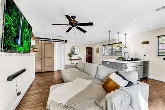 6236 SW 136th Ct in Miami, FL - Building Photo - Building Photo