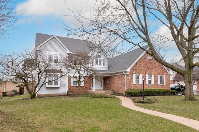 property at 5S455 Scots Dr