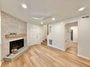 209 Bramble Ct in Raleigh, NC - Building Photo - Building Photo