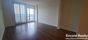 411 D St in Boston, MA - Building Photo