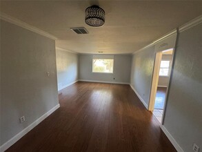 211 Bluebird Dr in Midwest City, OK - Building Photo - Building Photo
