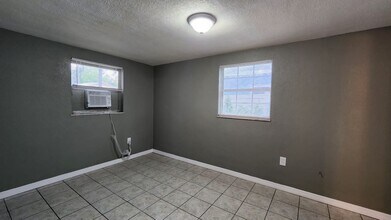 1718 S Washington Ave in Clearwater, FL - Building Photo - Building Photo