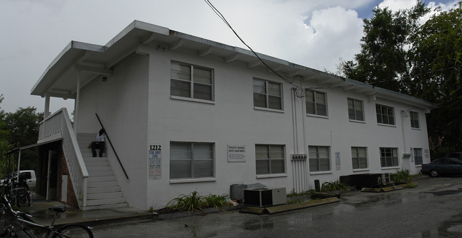 1212 SW 5th Ave in Gainesville, FL - Building Photo - Building Photo