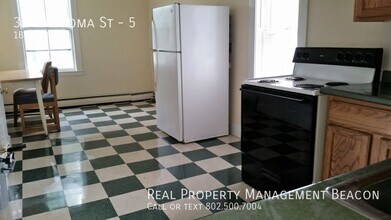 39 Mascoma St in Lebanon, NH - Building Photo - Building Photo
