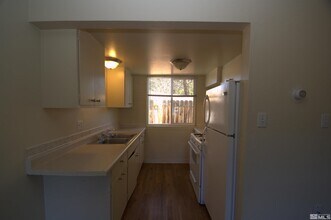 511 Country Village Dr in Carson City, NV - Building Photo - Building Photo