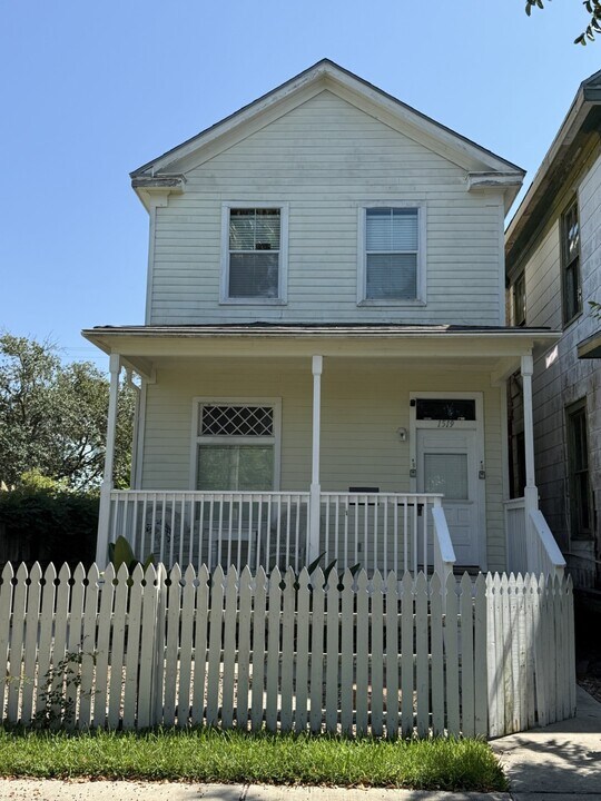 1519 Avenue M in Galveston, TX - Building Photo