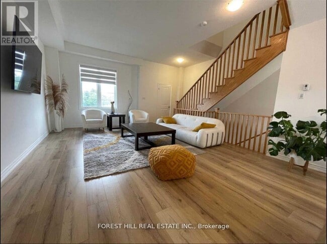 property at 10 John Greene Ln