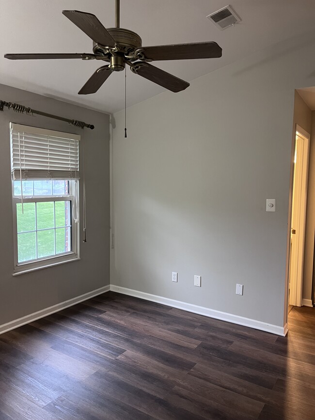 7504 Triwoods Drive, Unit L