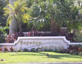 2319 N Congress Ave, Unit 24 in Boynton Beach, FL - Building Photo - Building Photo