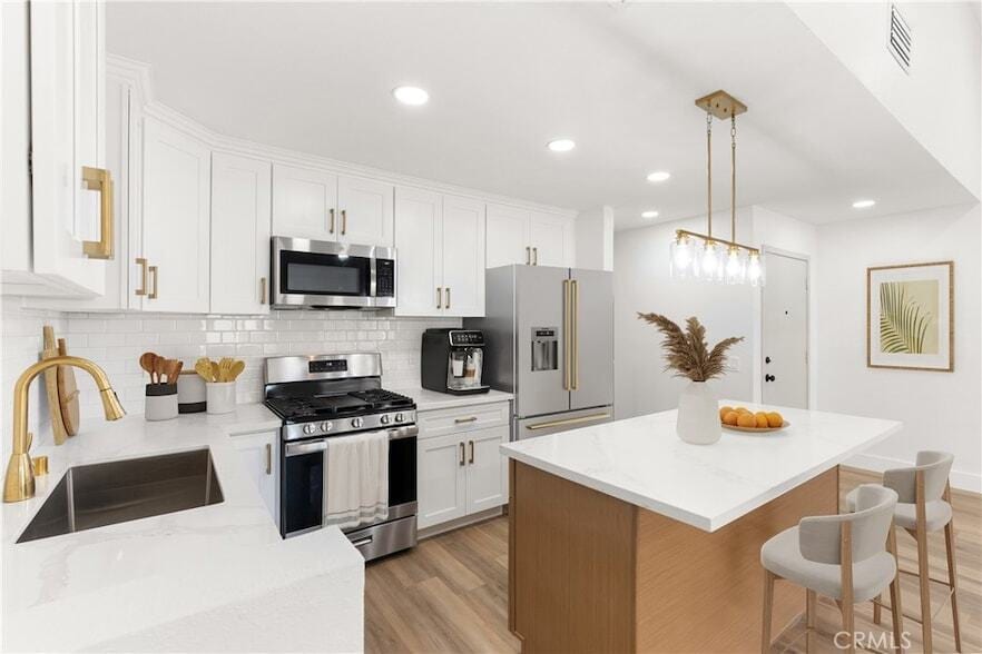 87 Tennessee St in Redlands, CA - Foto de edificio