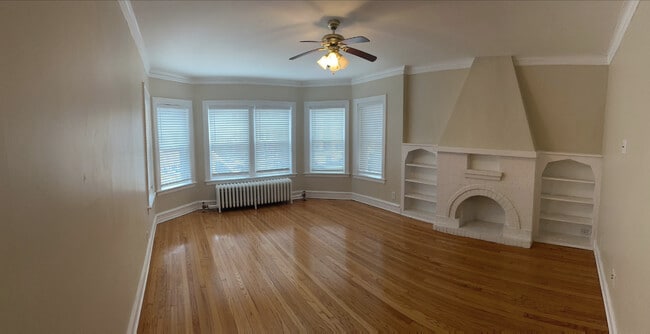 5813 N Maplewood Ave, Unit 1 in Chicago, IL - Foto de edificio - Building Photo