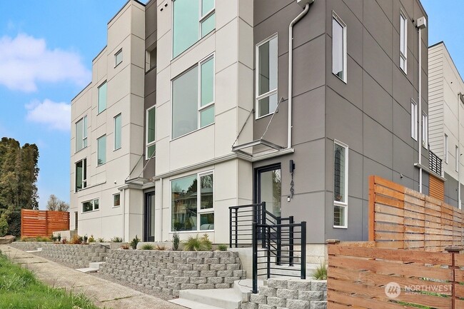 property at 1467 S Columbian Way