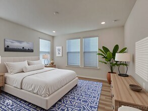 50 Artemas Ward Dr in Fuquay Varina, NC - Foto de edificio - Building Photo