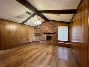 5113 13th St in Lubbock, TX - Building Photo - Building Photo