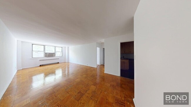 property at 240 E 35th St