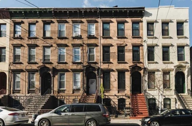 property at 239 1/2 Summit Ave