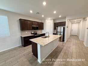 18266 W Paraiso Dr in Surprise, AZ - Building Photo - Building Photo